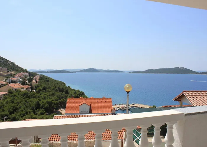 Apartments Toni Na Moru