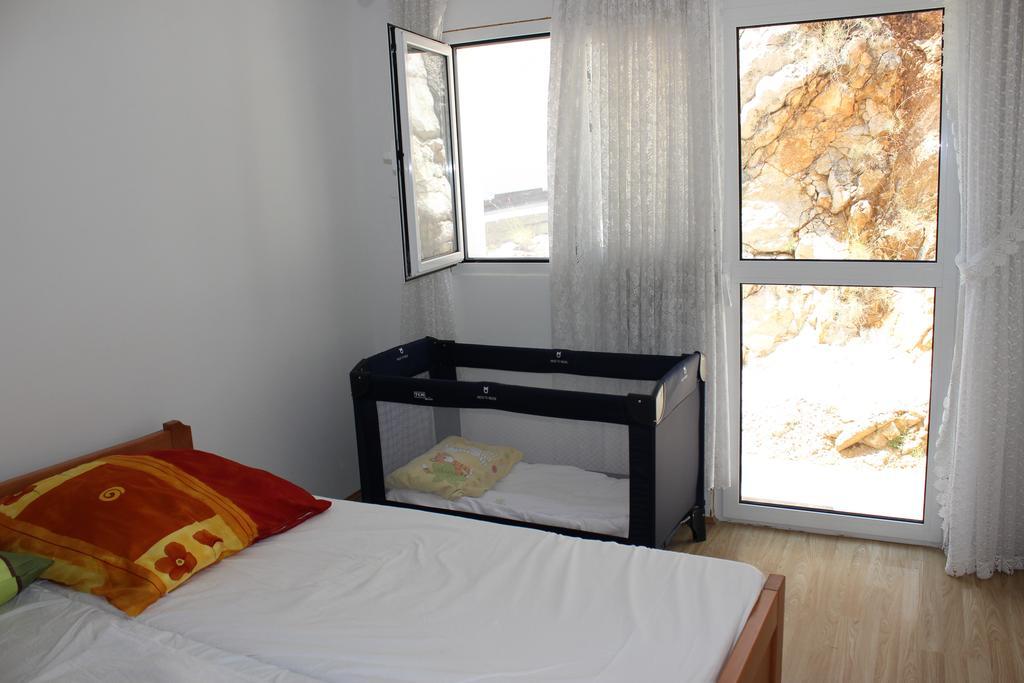 Apartament Toni Na Moru